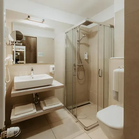 Duna Wellness Hotel