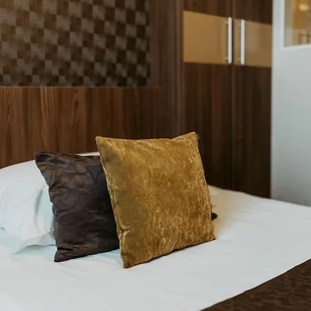 Duna Wellness 4*
