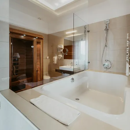 Hotell Duna Wellness