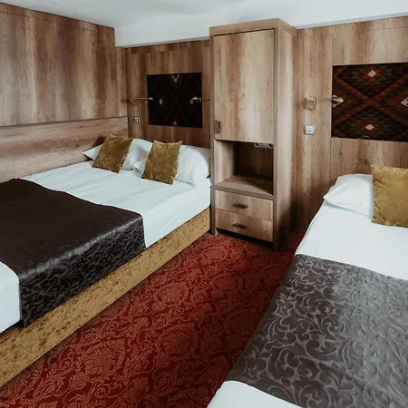 Hotell Duna Wellness 4*