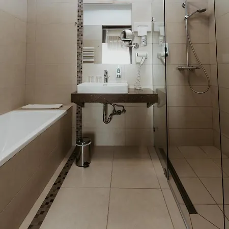Hotell Duna Wellness