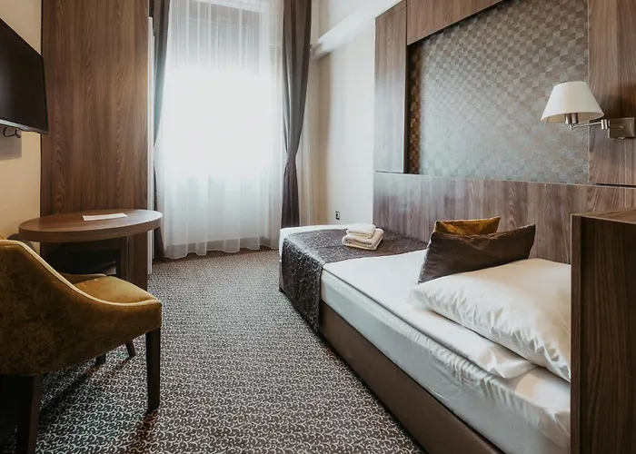 Отель Duna Wellness Бая